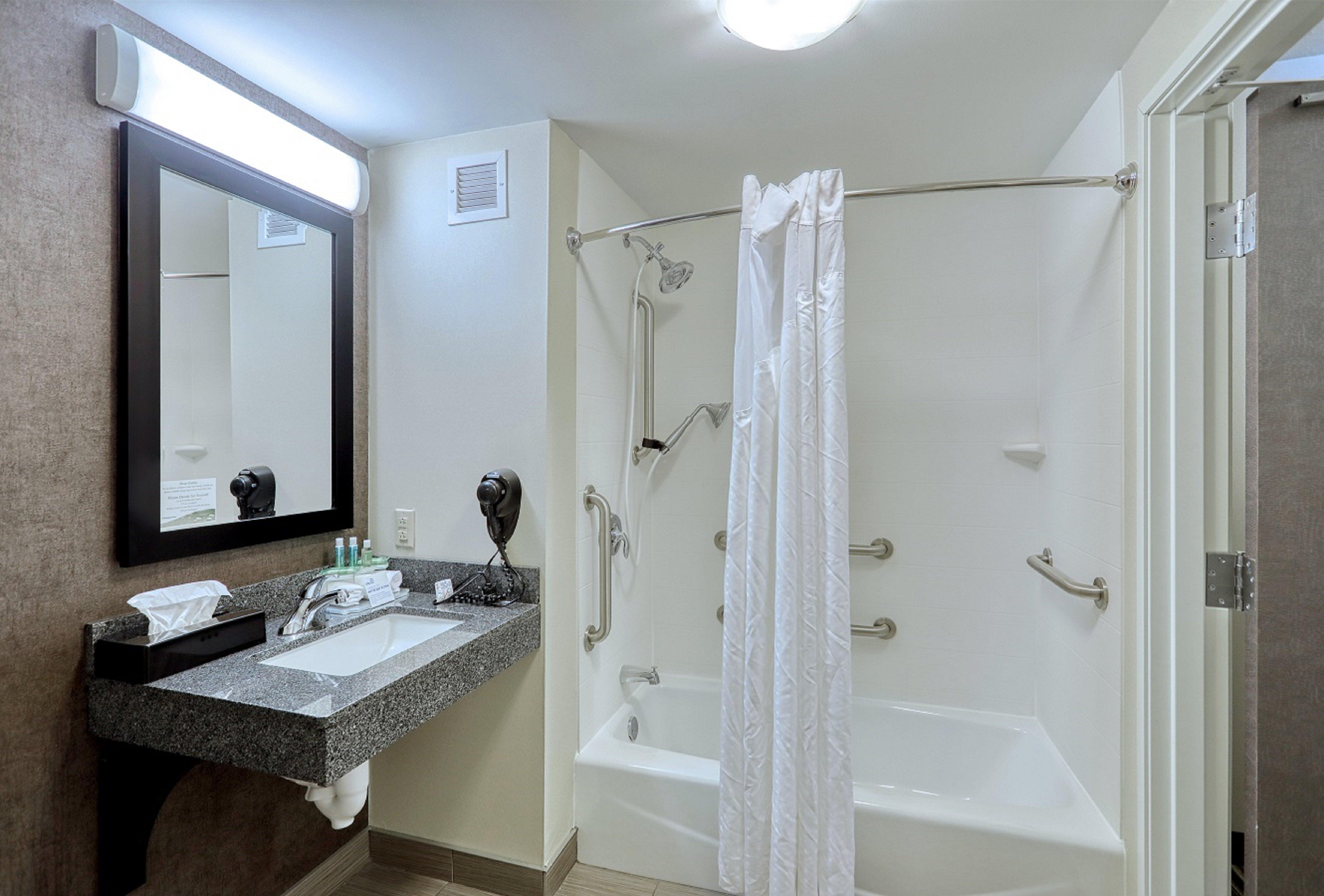 Holiday Inn Express And Suites Batavia By Ihg Esterno foto